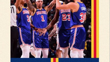 CBA直播-第一节防守挖坑已成常态 双喜临门难藏勇士隐忧