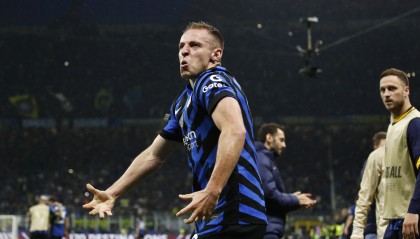 CBA直播-记者：加拉塔萨雷搁置对弗拉泰西的兴趣，英超俱乐部关注球员